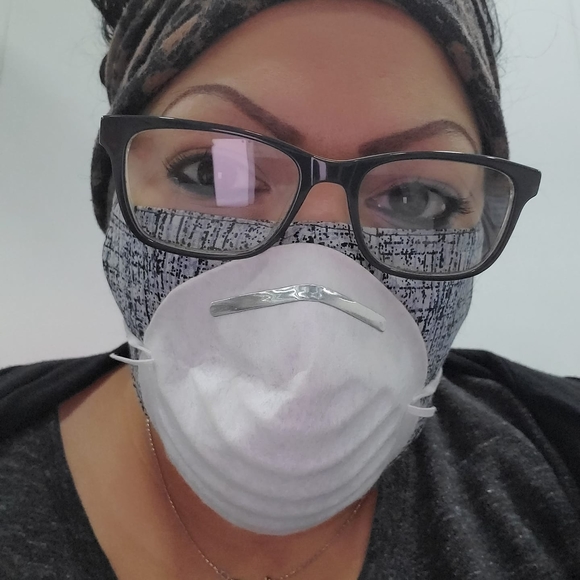 Meet your Posher, Andrea - Picture 1 of 1